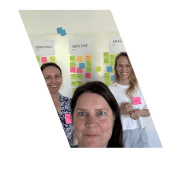 Vizuál shrnutí workshopu AI v UX výzkumu.